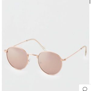 Rose gold mirrored sunglasses